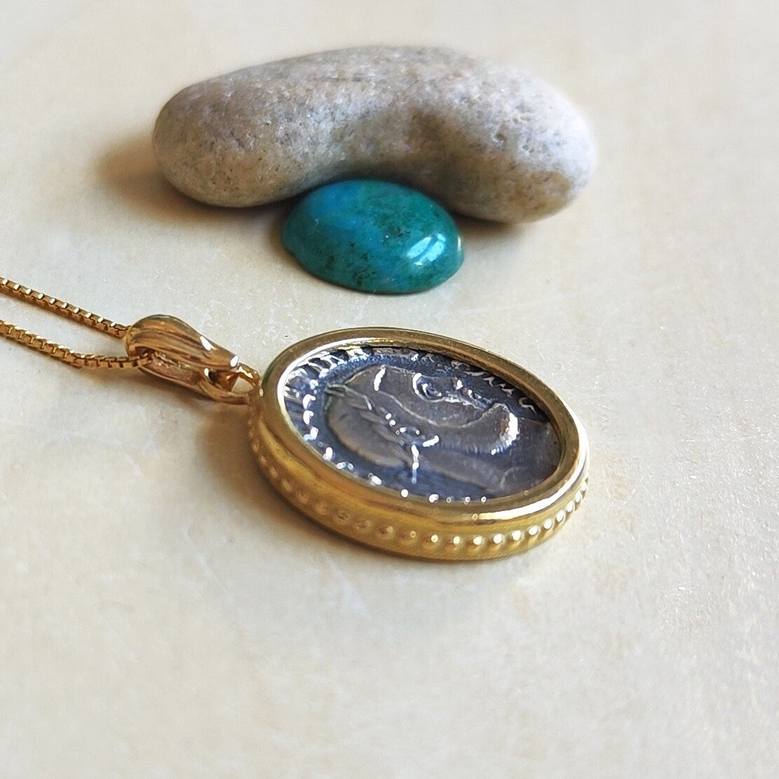 Roman Coin Necklace, Vintage Coin Pendant, Antique Style Necklace, Gold Plated Necklace, Vintage Gold Necklace, Roman Replica Coin Art