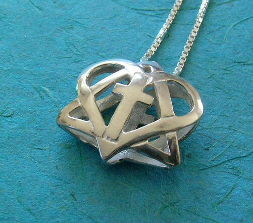 Cross Heart Necklace, Messianic Interfaith Silver Pendant, Star of David with Cross, Messianic Jewelry, Jewish Christian Charm Gift idea
