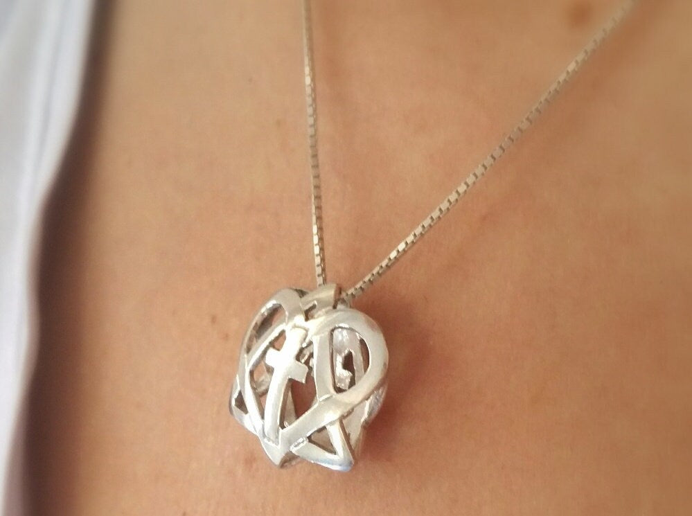 Silver messianic necklace, Star of David and Cross pendant, 3D jewelry, Heart jewelry, jewish christian messianic interfaith necklace