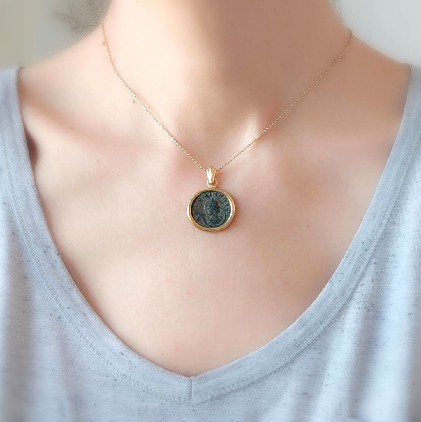 Ancient Roman Empress Salonina Coin necklace, Women of the Roman Empire Medallion, Gallienus Era coin